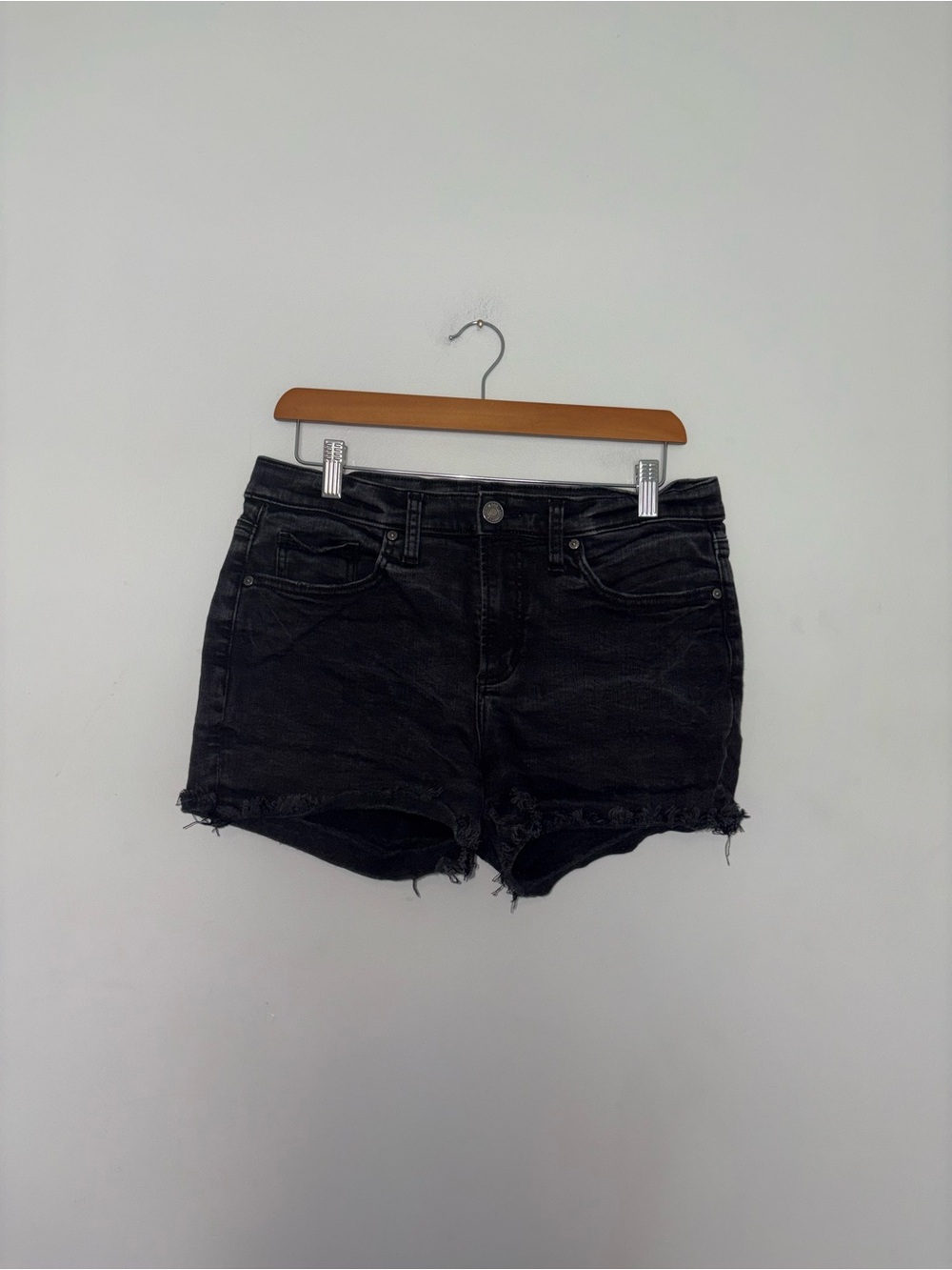 Silver Jeans | Black Jean Shorts